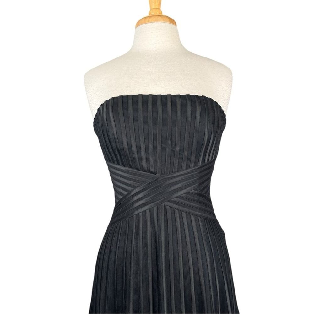 WHBM Black Tulle Strapless Pleated Cocktail Dress Womens 4 Fit Flare Formal LBD - Picture 3 of 14